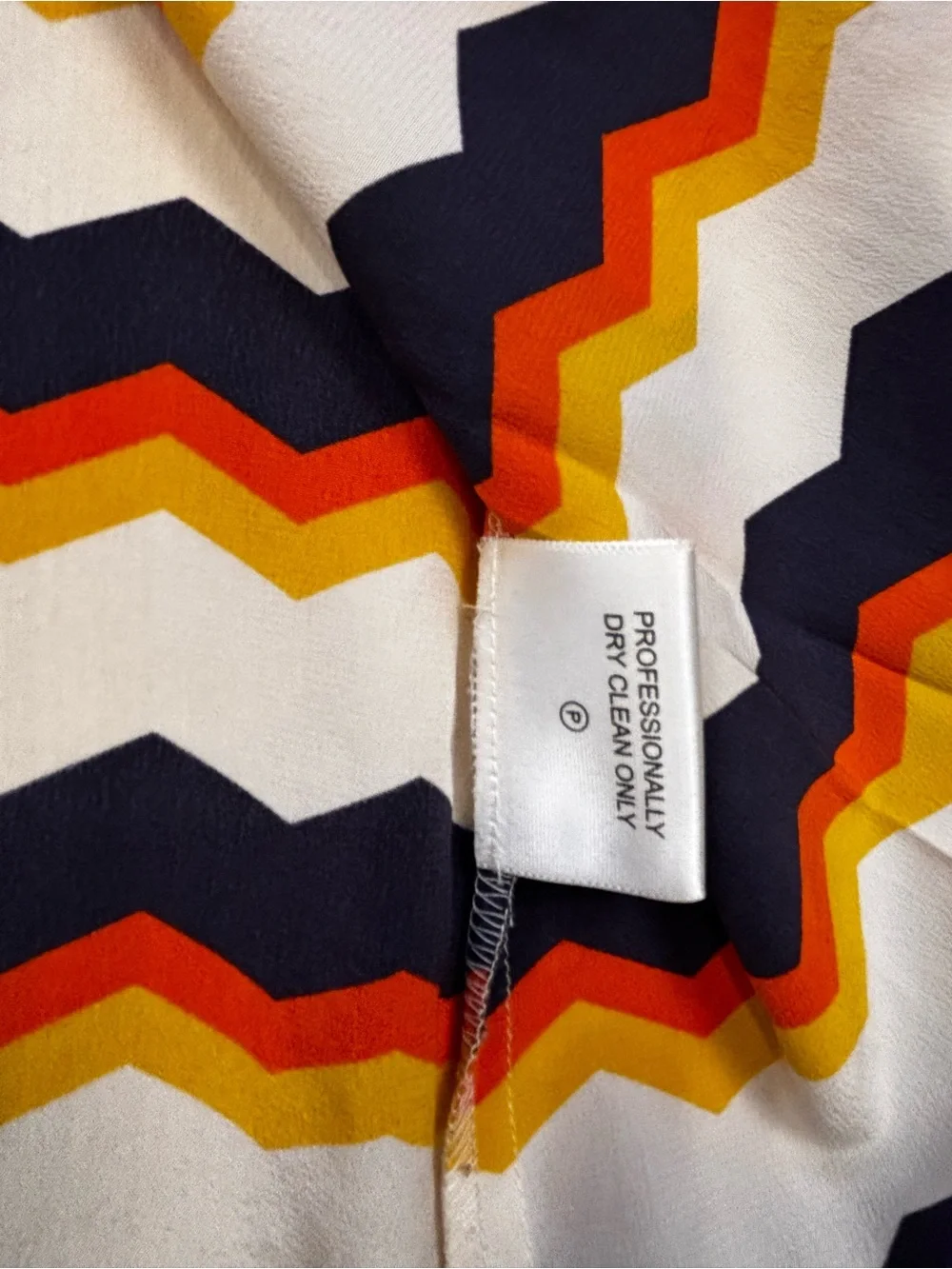 Tory Burch Silk Chevron Zig Zag Tie Neck Blouse Orange Navy Button Down Top Sz 4